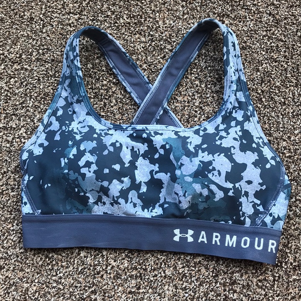 Under Armour blue sports bra